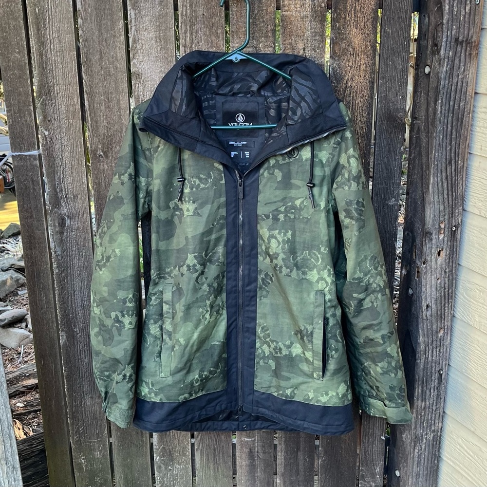 Volcom Wm’s Camo Westland Insulated Snow Jacket NWOT in Green Sz S